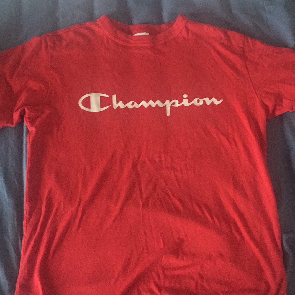Champion t-shirt
